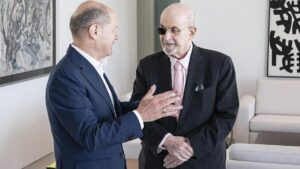 Scholz empfängt Salman Rushdie