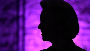 Brandmauer: SPD erhöht Druck auf von der Leyen