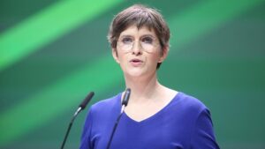 Europa-Staatsministerin lobt Reformtempo in Ukraine