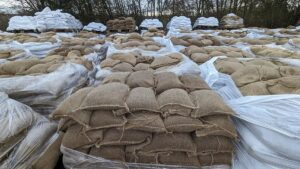 Hochwasser: Damm im Kreis Augsburg gebrochen