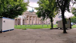 Parteichefs freuen sich auf Europameisterschaft