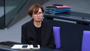 Blume zweifelt an Darstellung von Stark-Watzinger