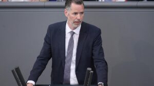 Dürr sieht keinen Zeitdruck bei Haushaltsverhandlungen