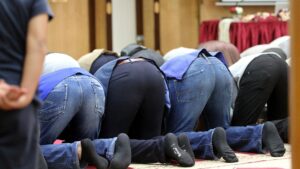 FDP mahnt muslimische Verbände zu mehr Engagement gegen Islamismus