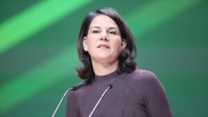 Baerbock sieht Entscheidung über Gymnich-Treffen bei Borrell