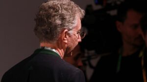 Heusgen fordert Verzicht zugunsten der Verteidigung