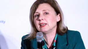 EU-Kommissarin Jourova geht auf Konfrontationskurs mit Elon Musk