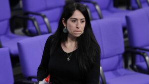 Grünen-Bundestagsabgeordnete Sekmen wechselt zur Unionsfraktion