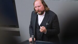 Hofreiter: Mehr Sicherheit durch Stationierung von US-Raketen