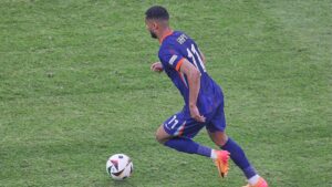 Fußball-EM: Niederlande schlägt Rumänien im Achtelfinale