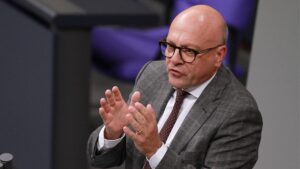 CDU-Innenpolitiker bekräftigt Forderung einer "nationalen Notlage"