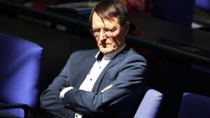 Lauterbach über Corona-Kurs: "Darauf können wir stolz sein"