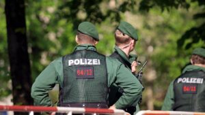 München: Polizei erschießt Frau
