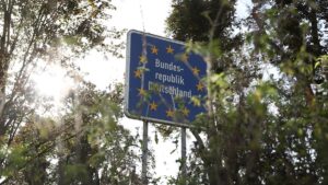 Hofreiter verlangt enge Abstimmung mit Polen bei Grenzkontrollen