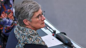 Haßelmann dämpft Erwartungen an Migrationstreffen