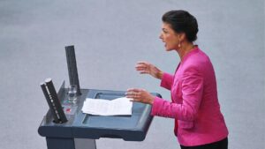 Regierungsbildung: Wagenknecht pocht auf außenpolitische Forderungen
