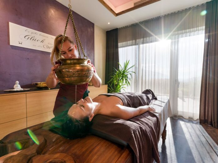 Our way of healing Erholsame Vedische Massage Quelle: Hotel Panorama Royal