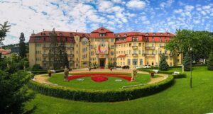 Ensana Health Spa Hotels unterstützen Linderung bei Parkinson-Erkrankungen