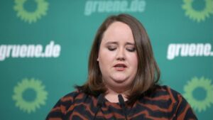 Lang im Nachgang von Rücktritt "emotional umgehauen"