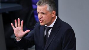 Union nennt Sicherheitspaket "durchlöchert wie Schweizer Käse"