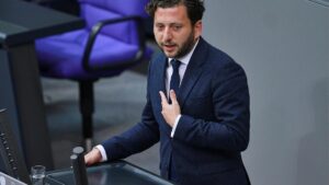 Banaszak will "nicht aktiv zu einem früheren Wahltermin beitragen"