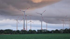 Netzentgelte in Regionen mit Wind- und Solar-Energie sinken ab 2025