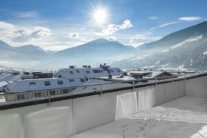 Mountainlovers feiern den Winter im BLÜ