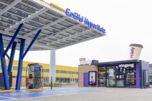 EnBW-Schnellladepark am Kamener Kreuz