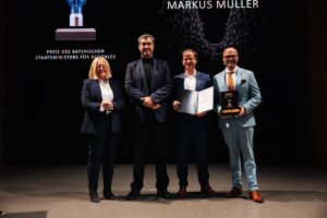 Nui: Markus C. Müller erhält Bayerischen Digitalpreis 2024 für Nui Pflege-App