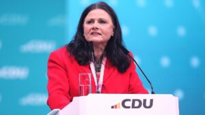 Connemann sieht bei Vertrauensfrage weiter Scholz in der Pflicht