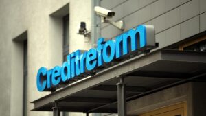 Creditreform: Zahl überschuldeter Verbraucher rückläufig