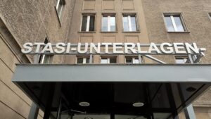 Bericht: Stasi-Akten enthüllen Lametta-Unfall in DDR-Kraftwerk