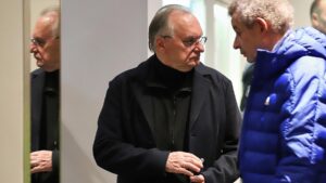 Haseloff fordert nach Anschlag besseren Informationsaustausch