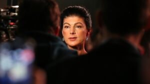 Wagenknecht zeigt sich offen für Merz-Anträge zur Migrationspolitik