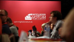 Mehrere SPD-Politiker wollen Mitgliedervotum über Koalitionsvertrag