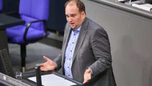 Roloff mahnt Union zu Zurückhaltung gegenüber Grünen