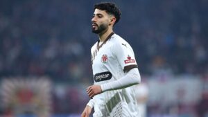 1. Bundesliga: Bayern München knackt St. Pauli in Hälfte zwei