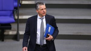 Frei will "grundlegende Kehrtwende" der Migrationspolitik