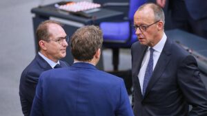 Bericht: Schwarz-Roter Koalition fehlen rund 600 Milliarden Euro