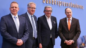 Experten schlagen Gesetz zur Schlichtung von Tarifkonflikten vor