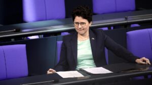 Baden-Württembergs Justizministerin fordert Debatte über Asylrecht