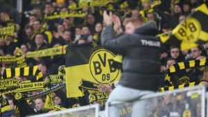 1. Bundesliga: Bayern und BVB unentschieden