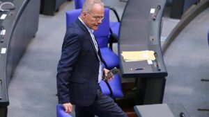 SPD-Generalsekretär widerspricht Spahn beim Umgang mit AfD