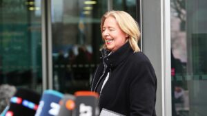 Bas fühlt sich wegen Debatte um Spitzenposten unter Druck gesetzt