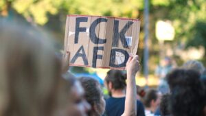 Hessischer Ministerpräsident bei AfD-Verbotsverfahren skeptisch Hessischer Ministerpräsident bei AfD-Verbotsverfahren skeptisch