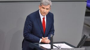 Hakverdi mahnt "konstruktive Diskussion" über Grönland an Hakverdi mahnt "konstruktive Diskussion" über Grönland an