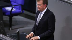 CSU-Landesgruppe beschwichtigt nach Bas-Vorstoß zur Rente CSU-Landesgruppe beschwichtigt nach Bas-Vorstoß zur Rente