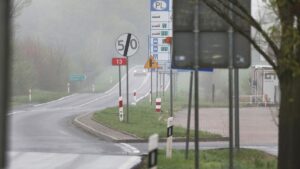 Grüne verlangen von Dobrindt Antworten zum Grenzregime