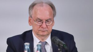 Haseloff erwartet nur langsames Zusammenwachsen von Ost und West Haseloff erwartet nur langsames Zusammenwachsen von Ost und West