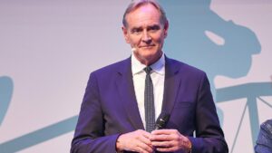 Burkhard Jung kehrt als Städtetags-Präsident zurück